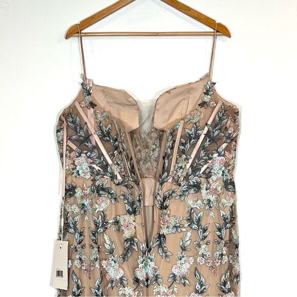 Mac Duggal‎ Size 12 Floral Embroidered Spaghetti Strap Trumpet Gown Maxi Dress - Picture 11 of 11